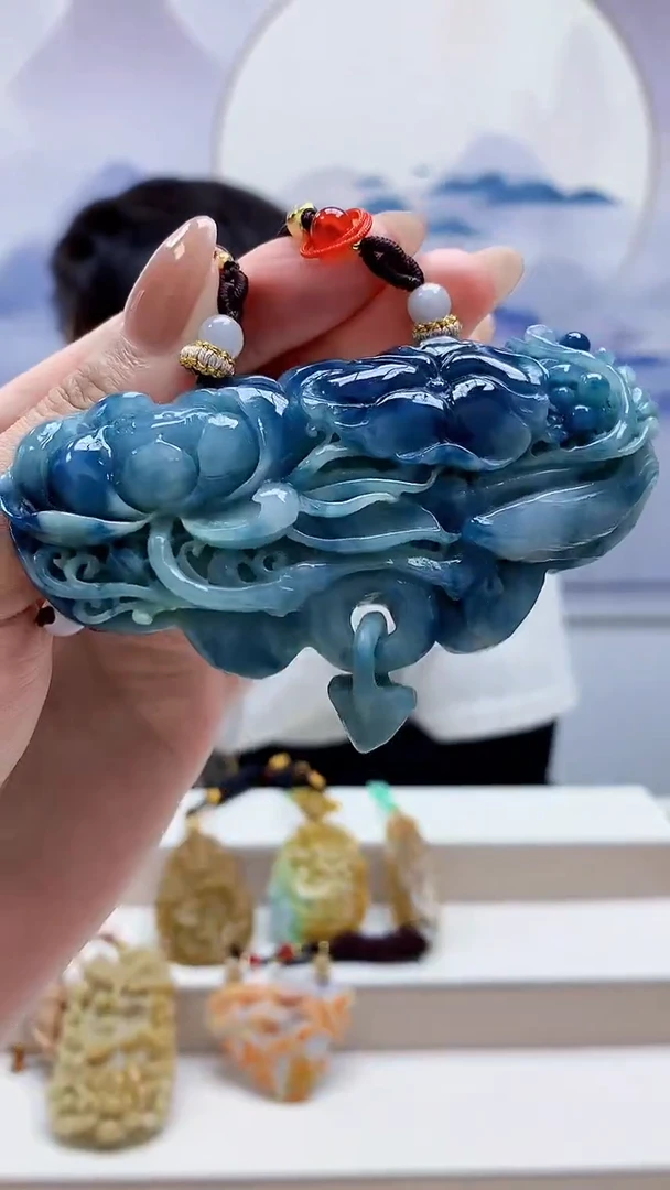 未镶嵌定制翡翠5060MM-毛货挂件89