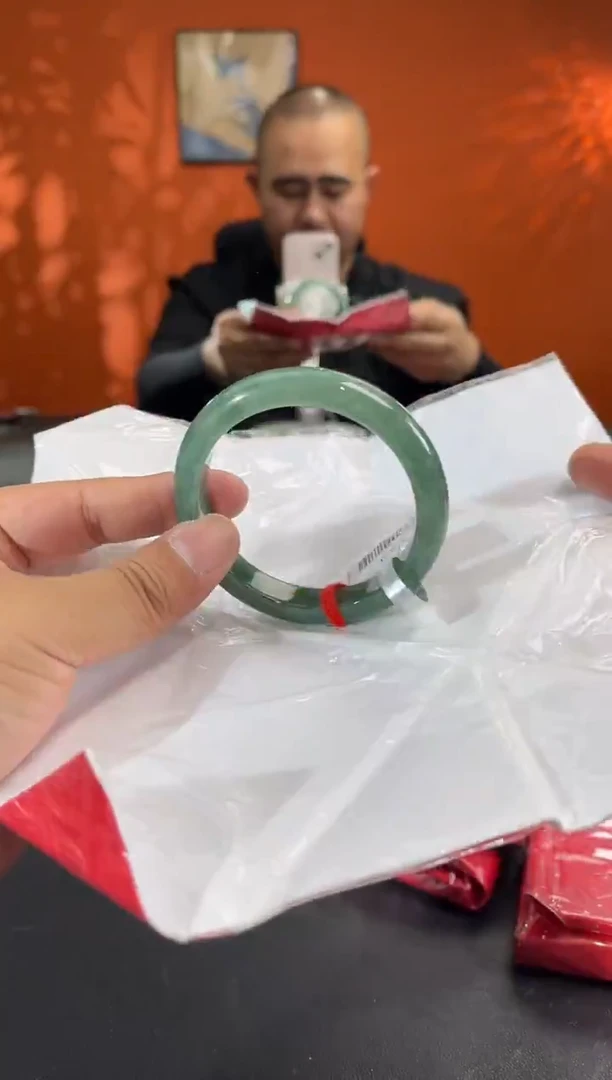 未镶嵌手镯翡翠8  57