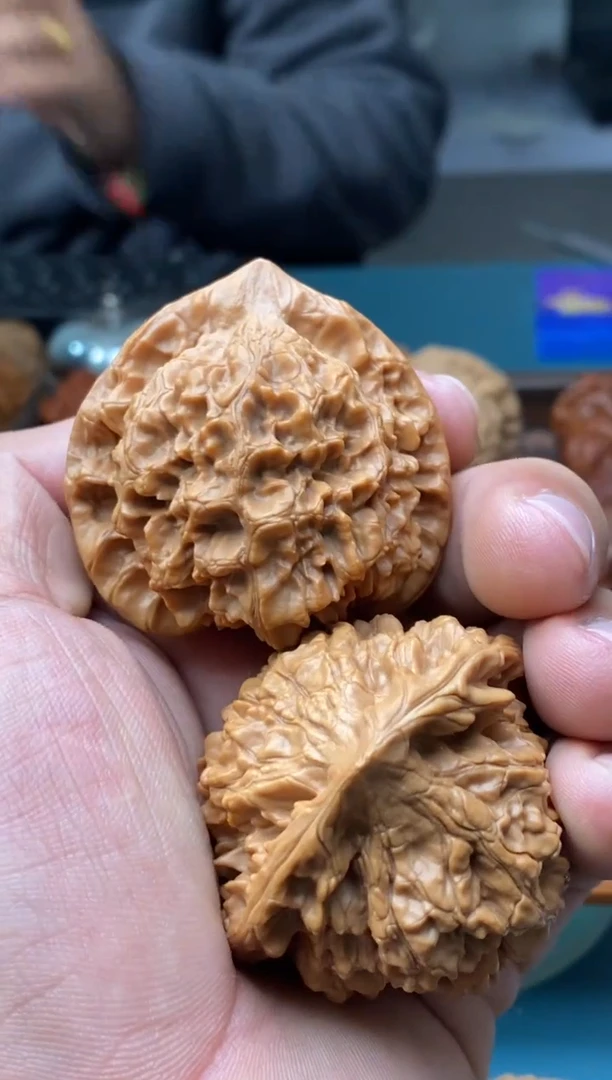 把件文玩核桃龙鼎官帽a505