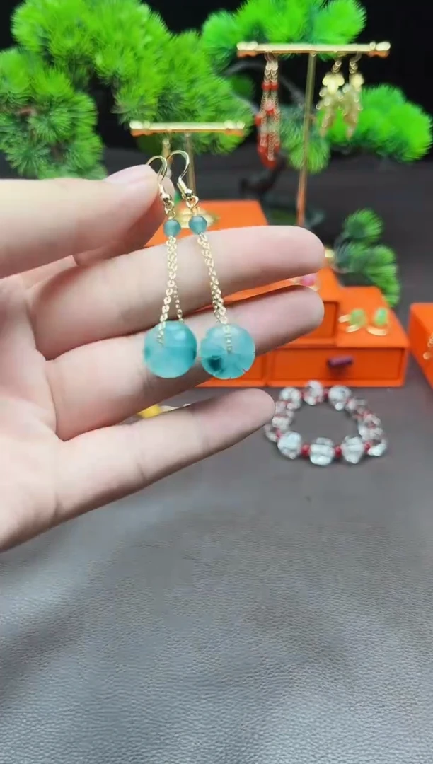 玛瑙/玉髓耳钉银S925镶嵌105000