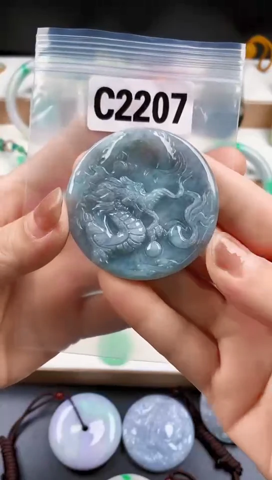 颈饰未镶嵌翡翠天然翡翠吊坠挂件