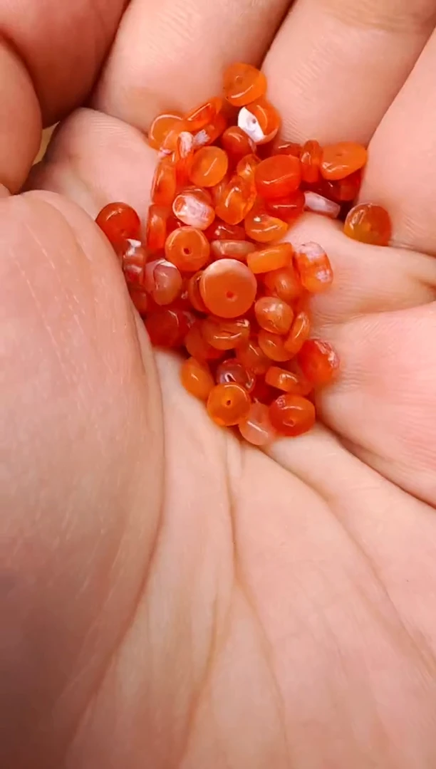 玛瑙/玉髓颈饰未镶嵌【西亚珠饰】配珠 随发8颗