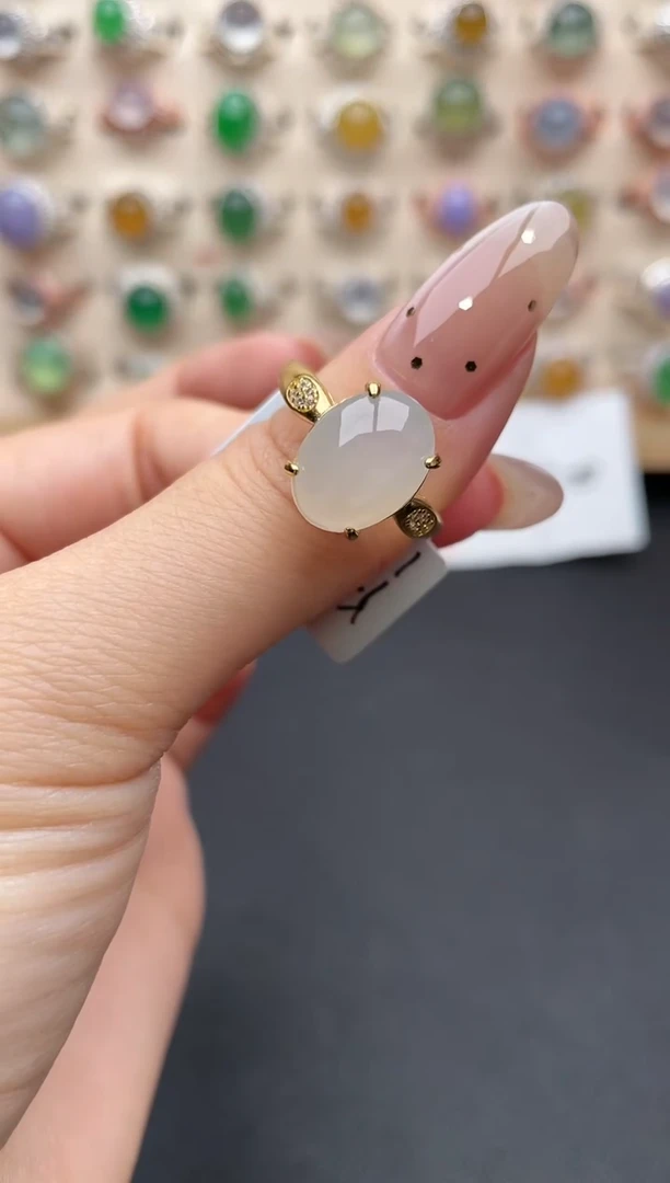 【闪购商品】翡翠戒指银S925镶嵌一物一证一礼盒