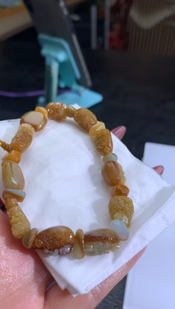 未镶嵌定制翡翠用****8翡翠