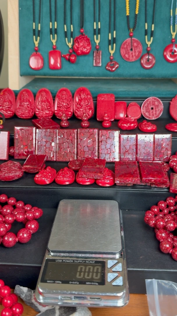 天然辰砂K****.晶体无事牌