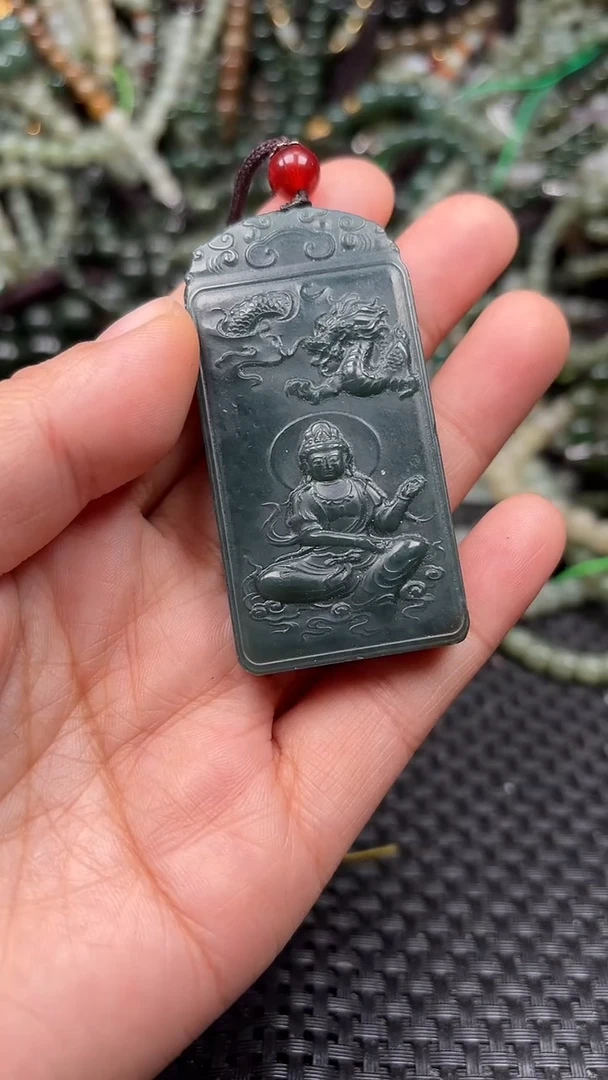颈饰未镶嵌和田玉1
