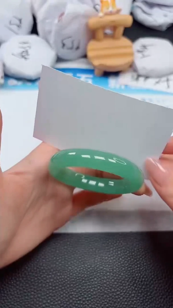 【闪购商品】石英质玉手镯未镶嵌661