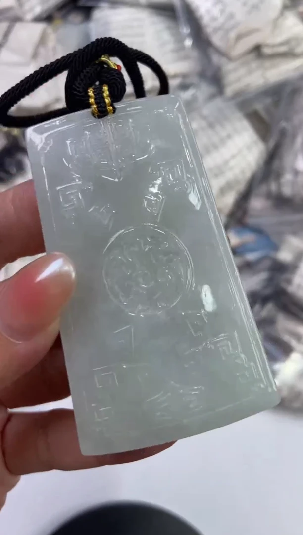 翡翠挂件未镶嵌2223573