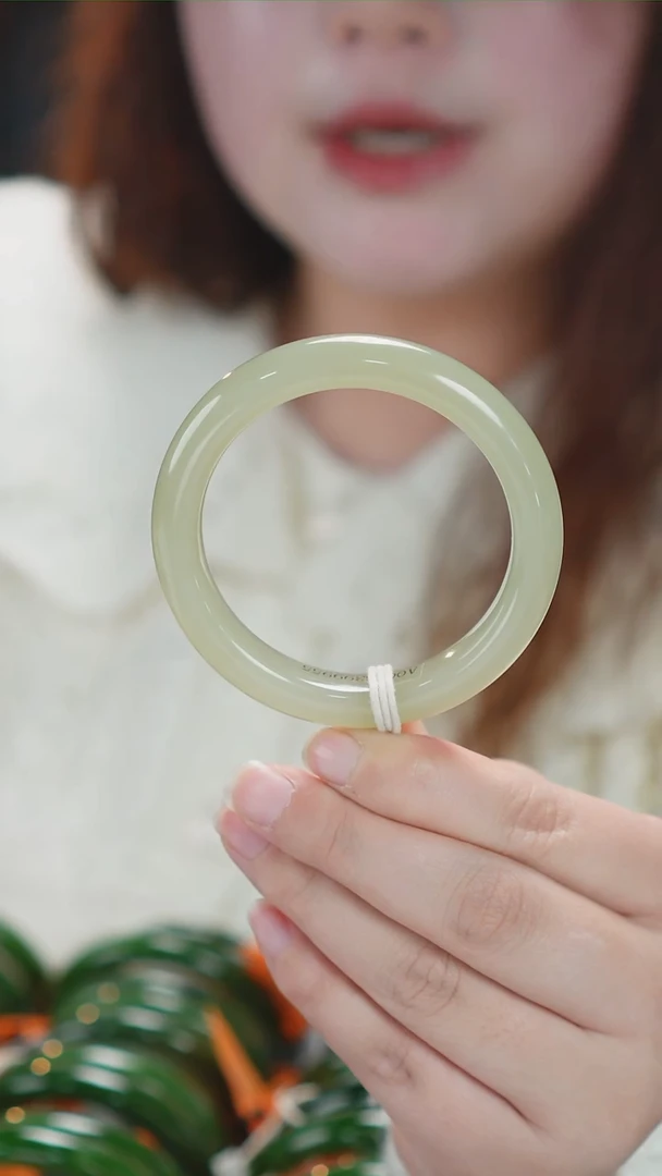 【闪购商品】和田玉手镯未镶嵌36【柚子来啦】和田玉拍一发一55