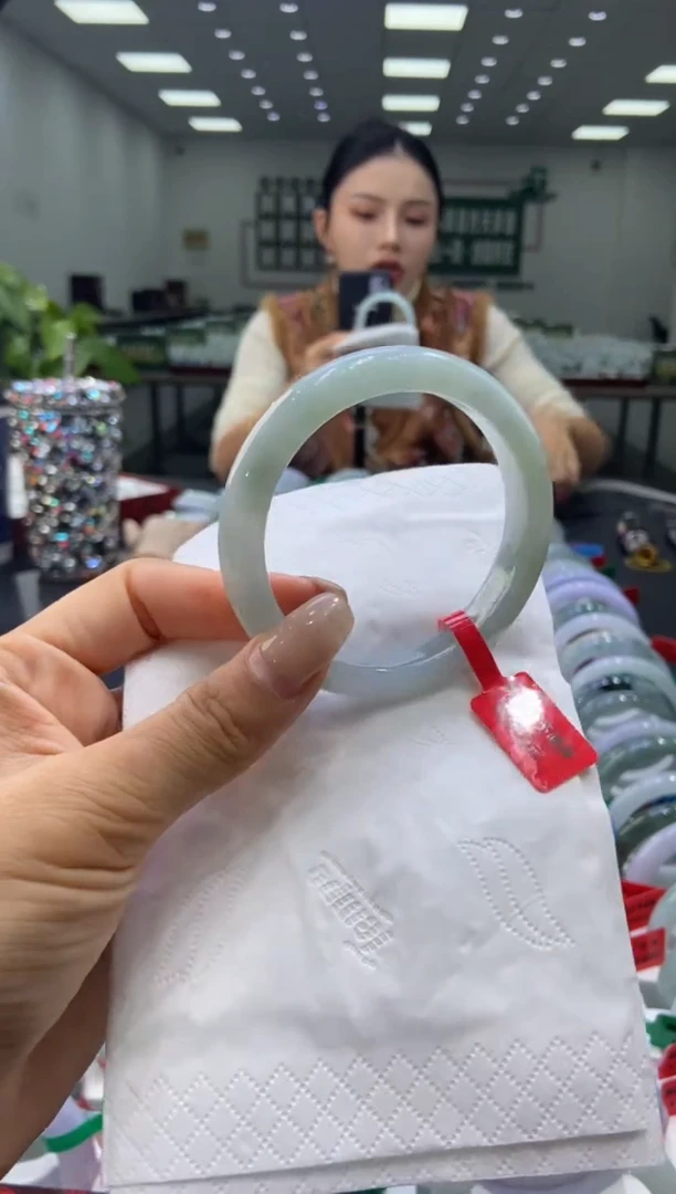 未镶嵌手镯翡翠00009648