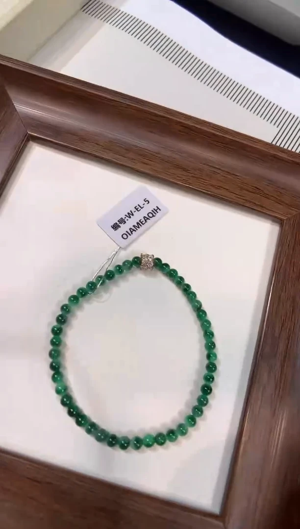 未镶嵌手串翡翠手串