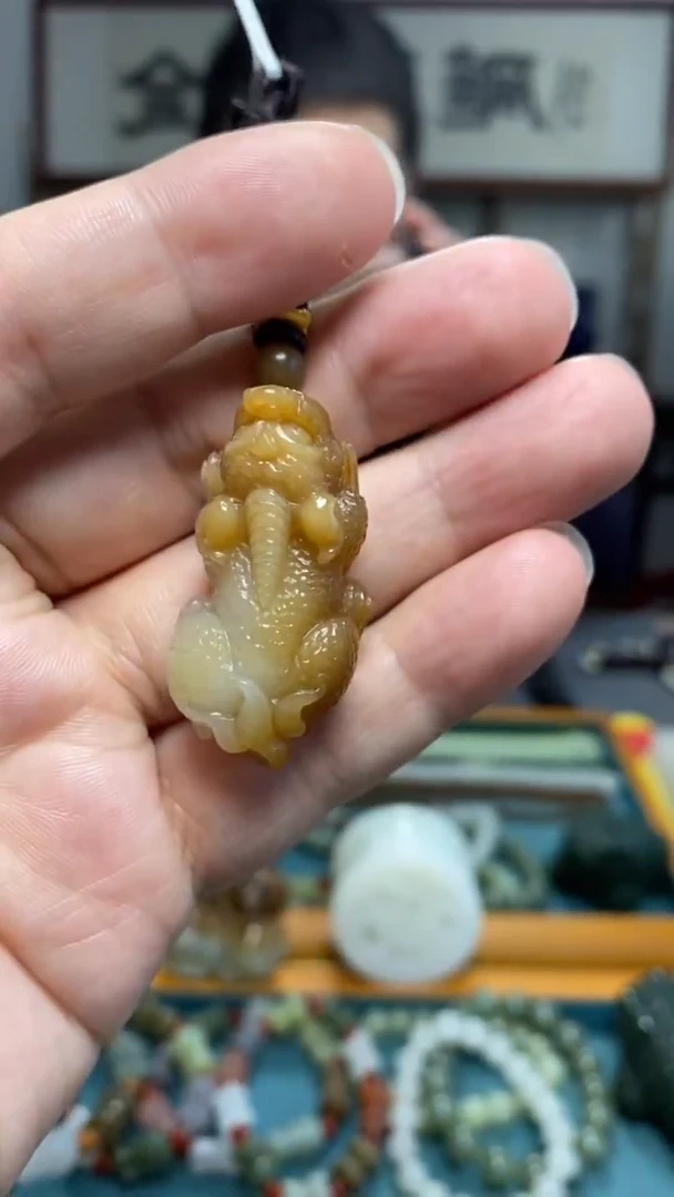 颈饰未镶嵌和田玉4