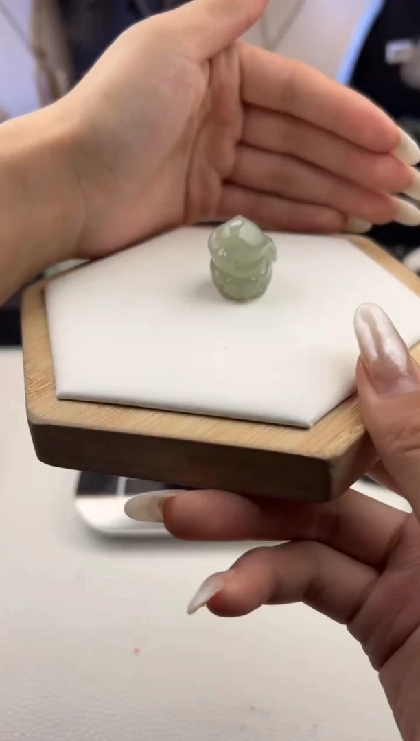 未镶嵌和田玉摆件599