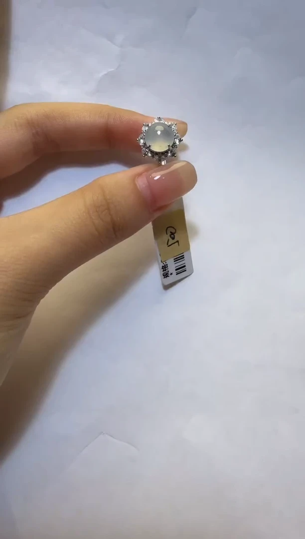 银S925镶嵌戒指翡翠925银镶缅甸A货翡翠戒指