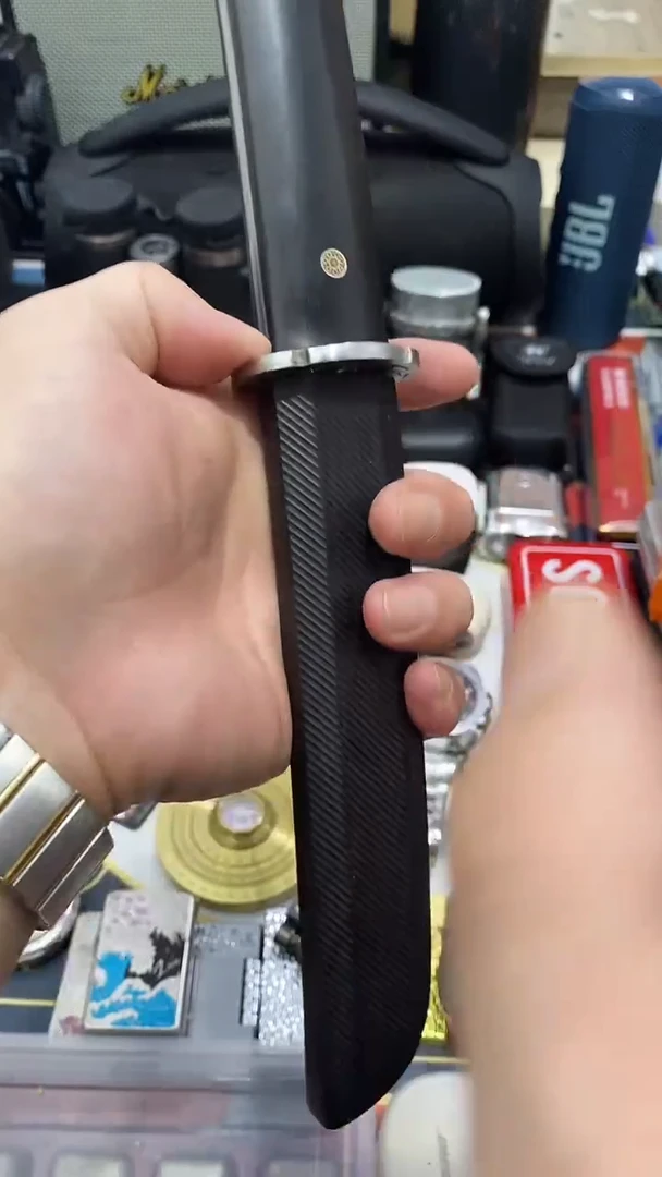瓷片闪购商品 如图所示