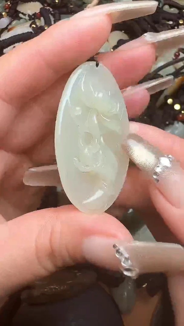 【闪购商品】和田玉颈饰未镶嵌1