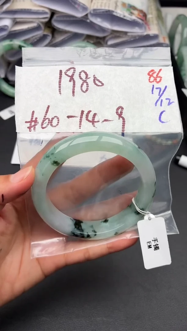 未镶嵌定制翡翠毛货需精细抛光多样性发1件86