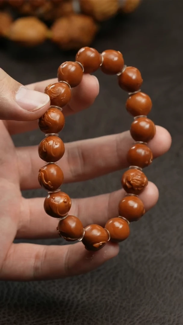 橄榄核吊坠无相佛袁君