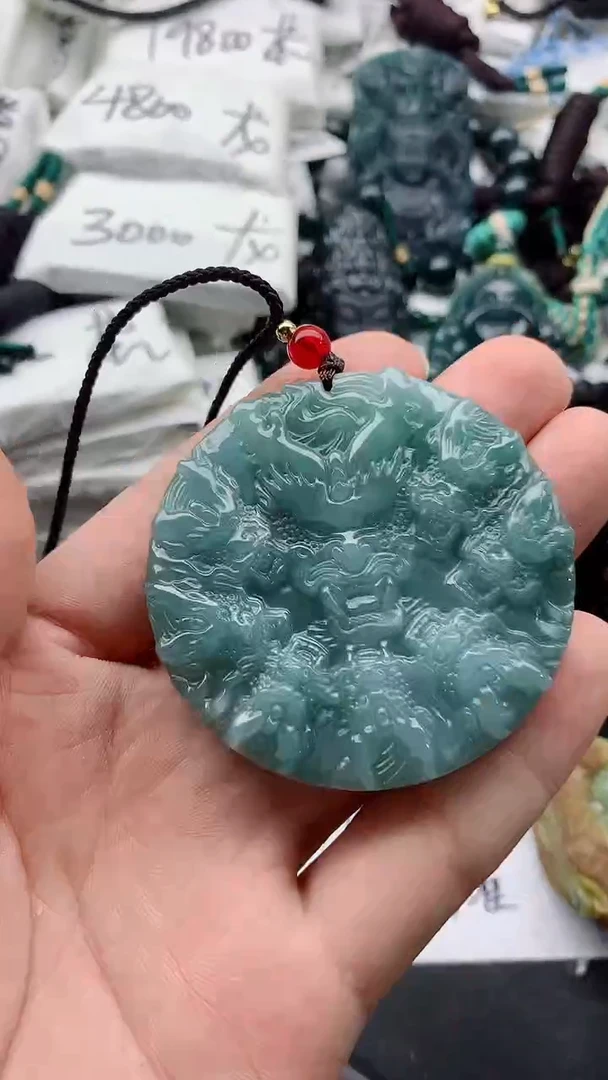 翡翠未镶嵌颈饰888