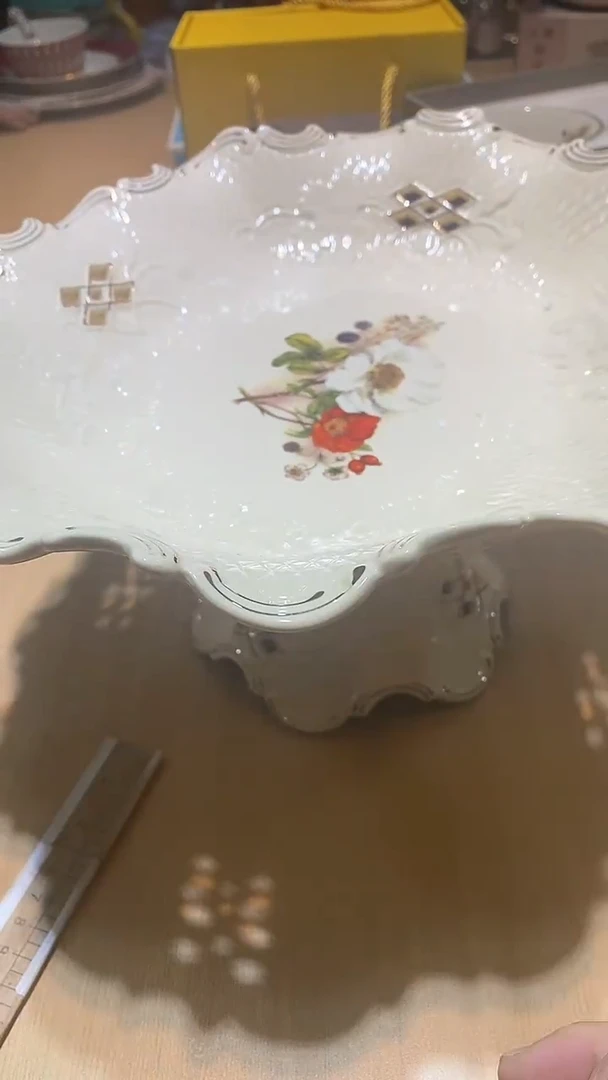 【闪购商品】瓷片锅碗瓢盆一件不剩