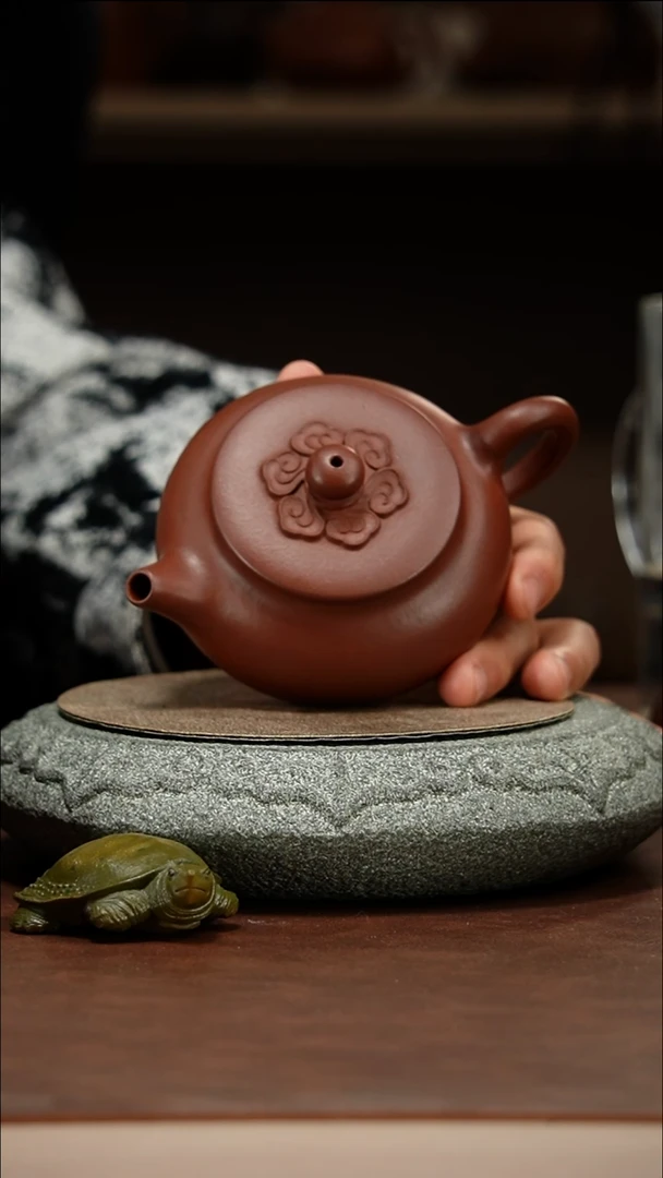 茶壶紫砂云纹平盖 底槽青 200cc