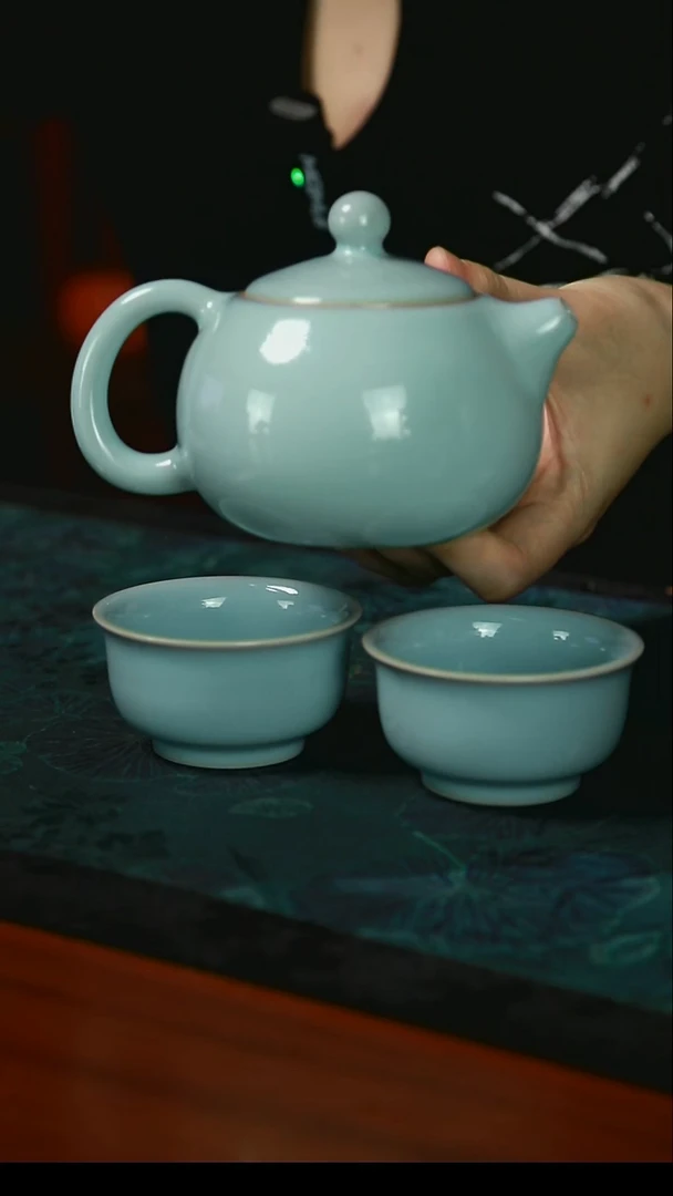 西施壶 一壶两杯 支钉 开片 一级品  230毫升