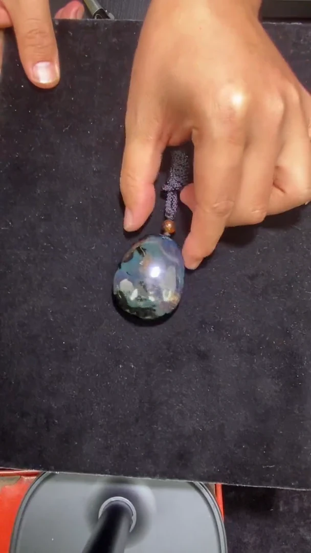 琥珀颈饰未镶嵌吊坠