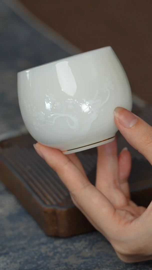 【冰种喜上眉梢主人杯】【12西泠礼盒】