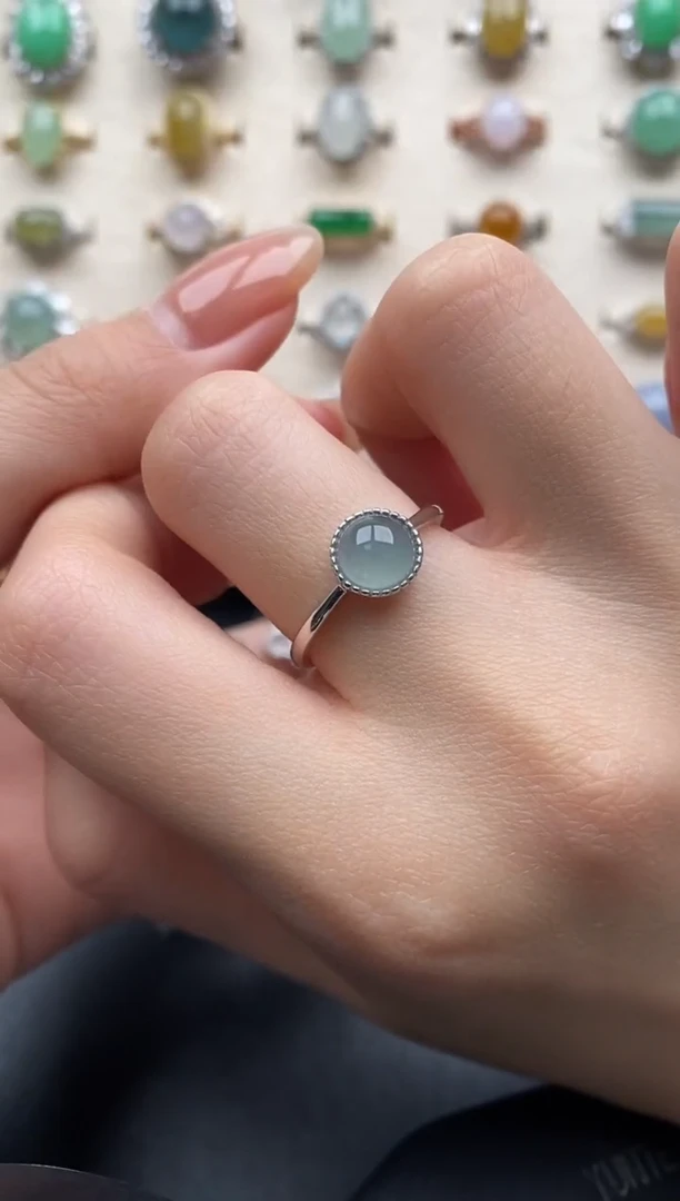 银S925镶嵌戒指翡翠一物一证一礼盒