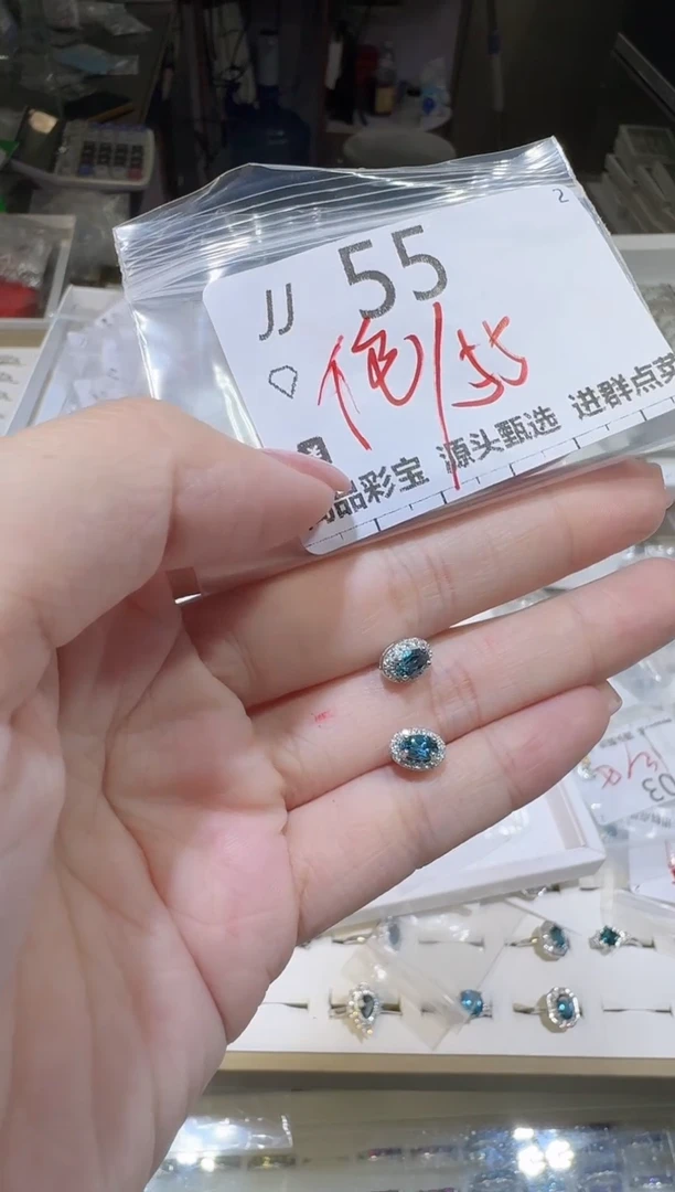 【闪购商品】托帕石耳饰银S925镶嵌多样性发一JJ55