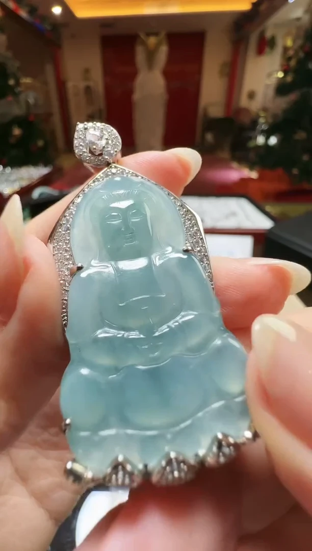 【闪购商品】翡翠吊坠(不含链)未镶嵌翡翠