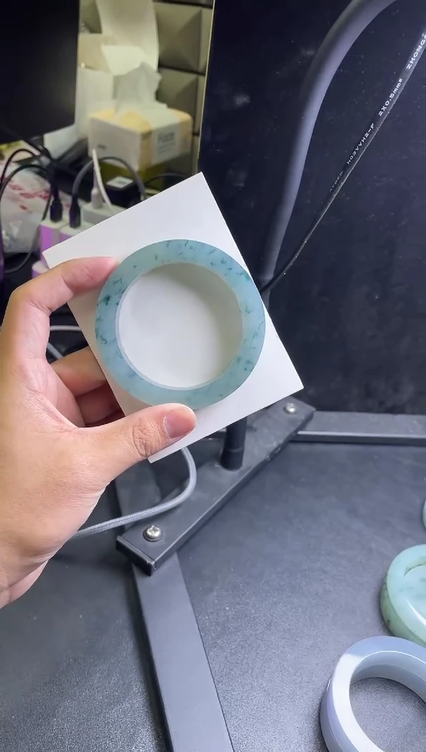 未镶嵌手镯定制翡翠财****@定制