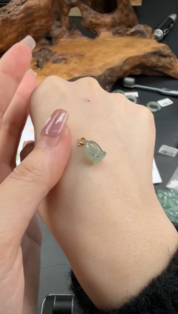 吊坠(不含链)18K金镶嵌翡翠翡翠饰品-168