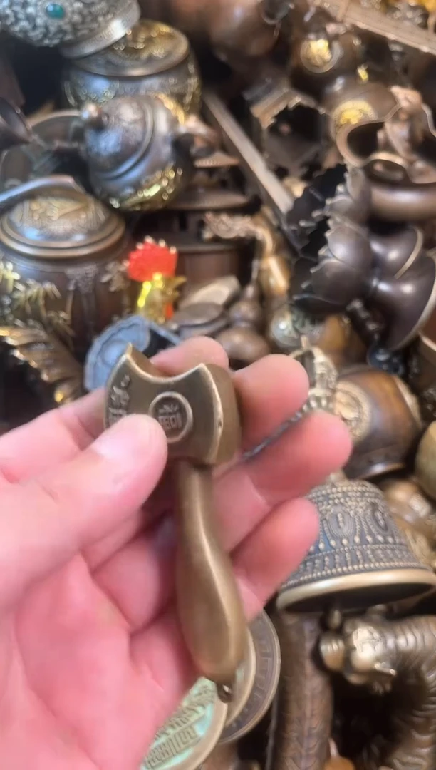 精美铜器点击下单