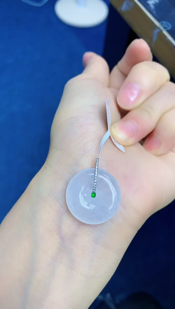 颈饰18K金镶嵌翡翠天然缅甸翡翠A货翡翠百元以上9元证书费自理