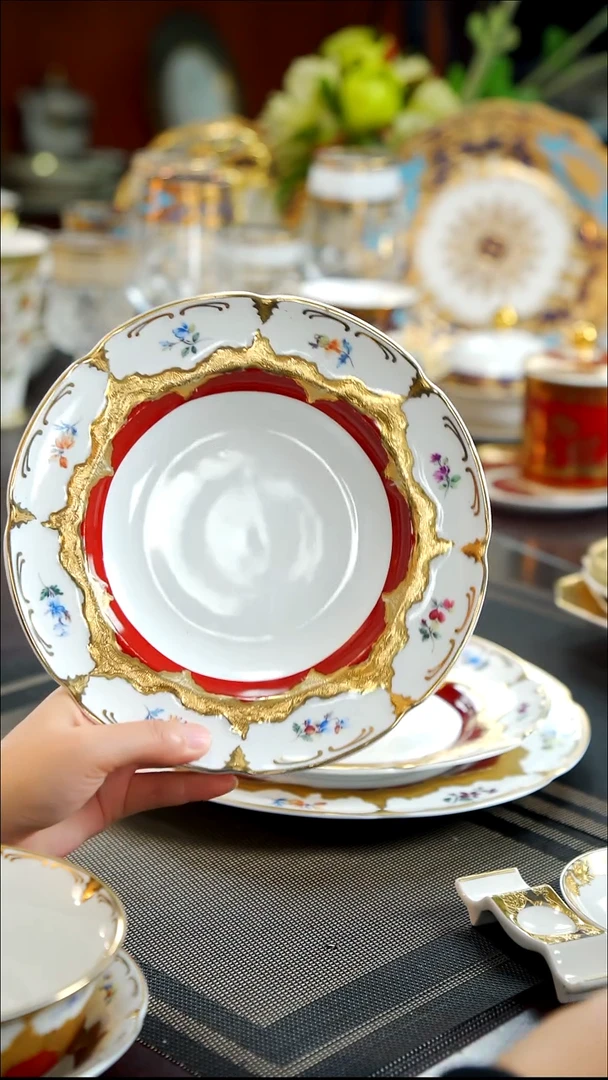 瓷片8.5寸草帽菜盘1个福利价