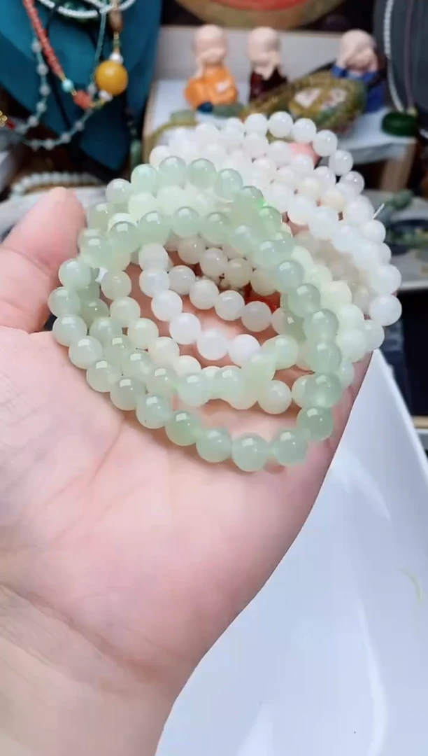 未镶嵌手链和田玉A8多样性发其一