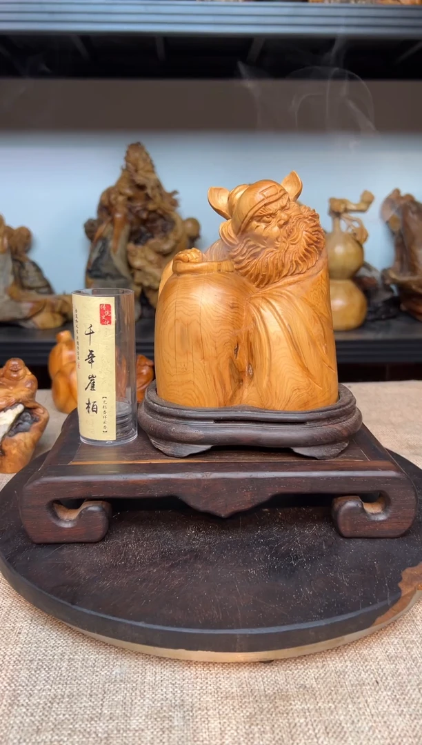 柏木（崖柏）崖柏雕刻件