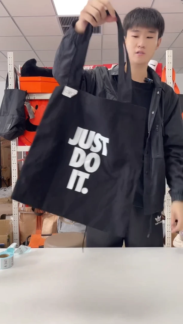 编码  尺码   胸围/衣长