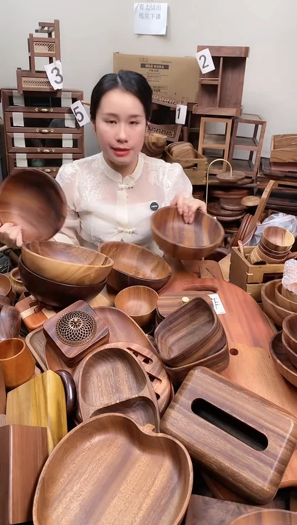 木 南美胡桃木碗20*7cm  内销