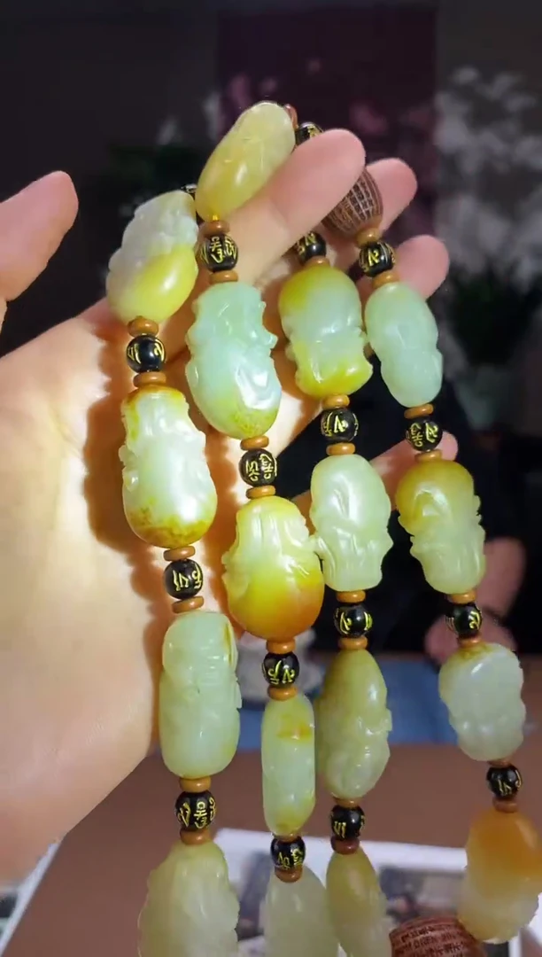 和田玉未镶嵌颈饰D166