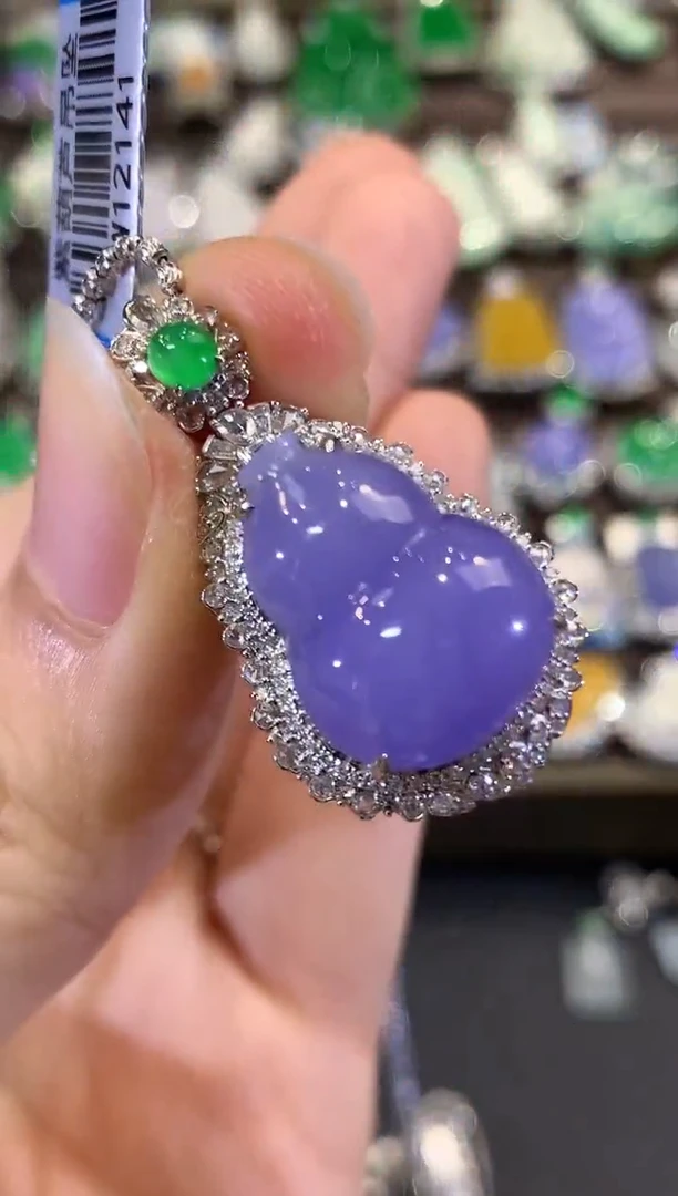 吊坠(不含链)18K金镶嵌翡翠C155  紫货有色差