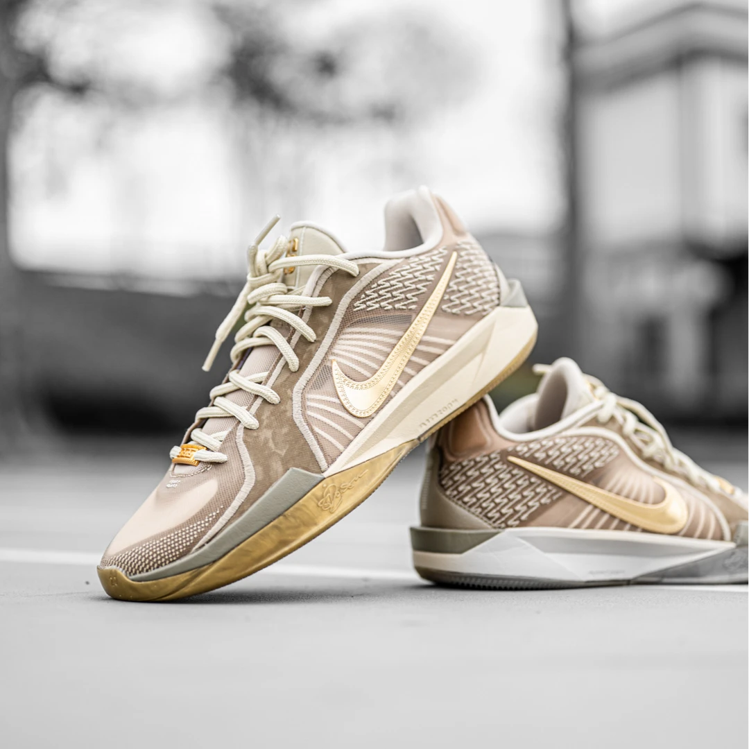 NIKE耐克 Sabrina 2 男款低帮耐磨卡其色运动实战篮球鞋官方正品