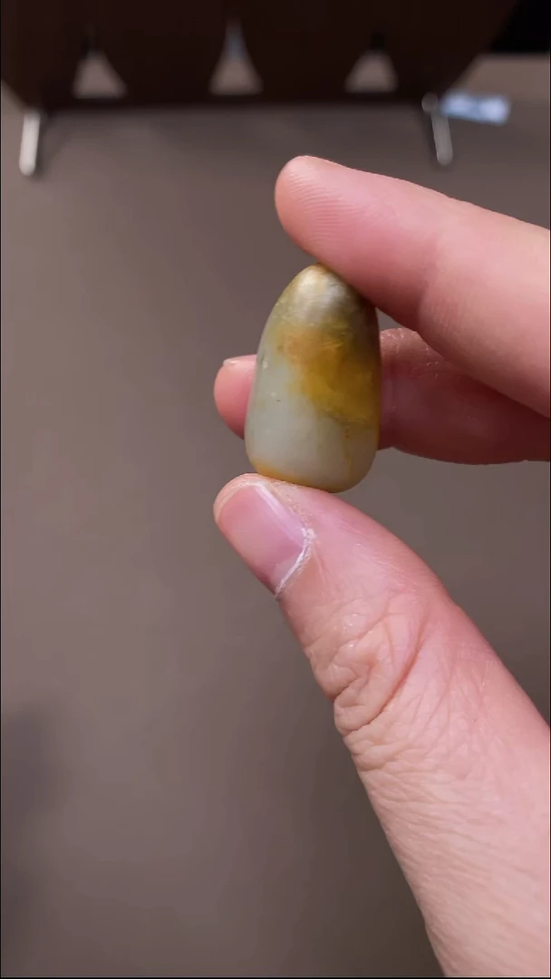 颈饰未镶嵌和田玉和田玉吊坠