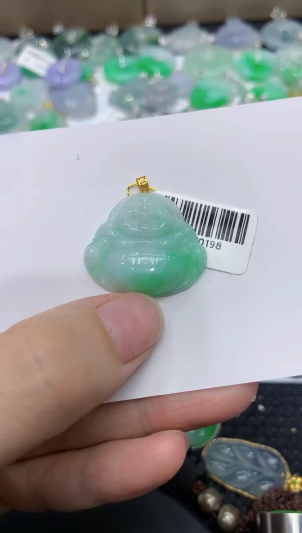 【闪购商品】翡翠颈饰18K金镶嵌1111111111