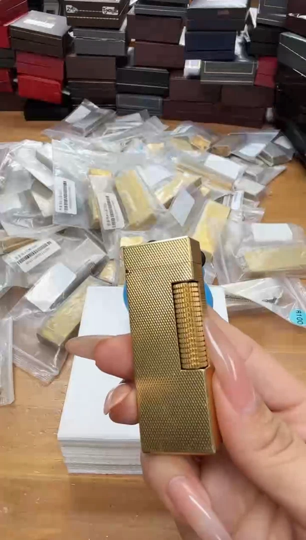 纯铜今****?登家金色麦穗