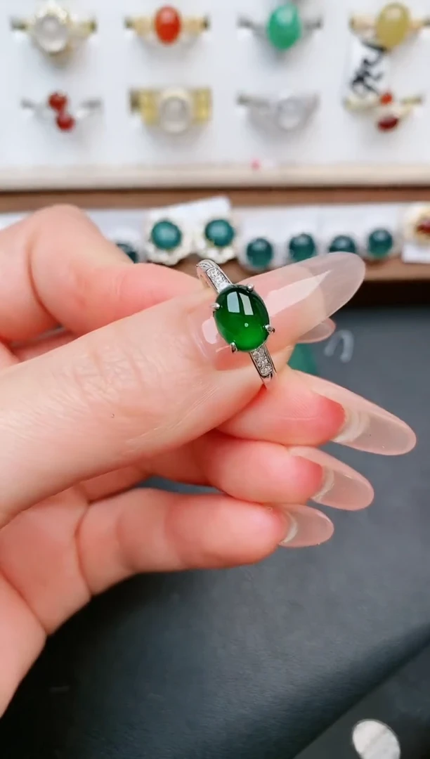【闪购商品】翡翠戒指银S925镶嵌....