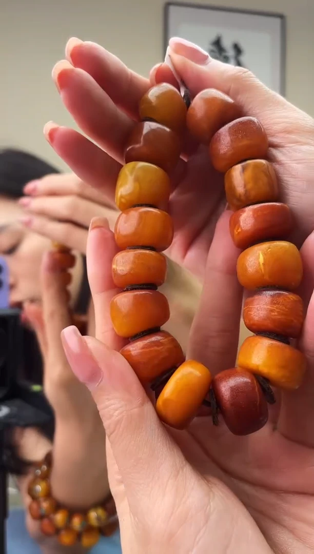 琥珀未镶嵌珠宝奇石T054 18微瑕假一罚十多样性发其一