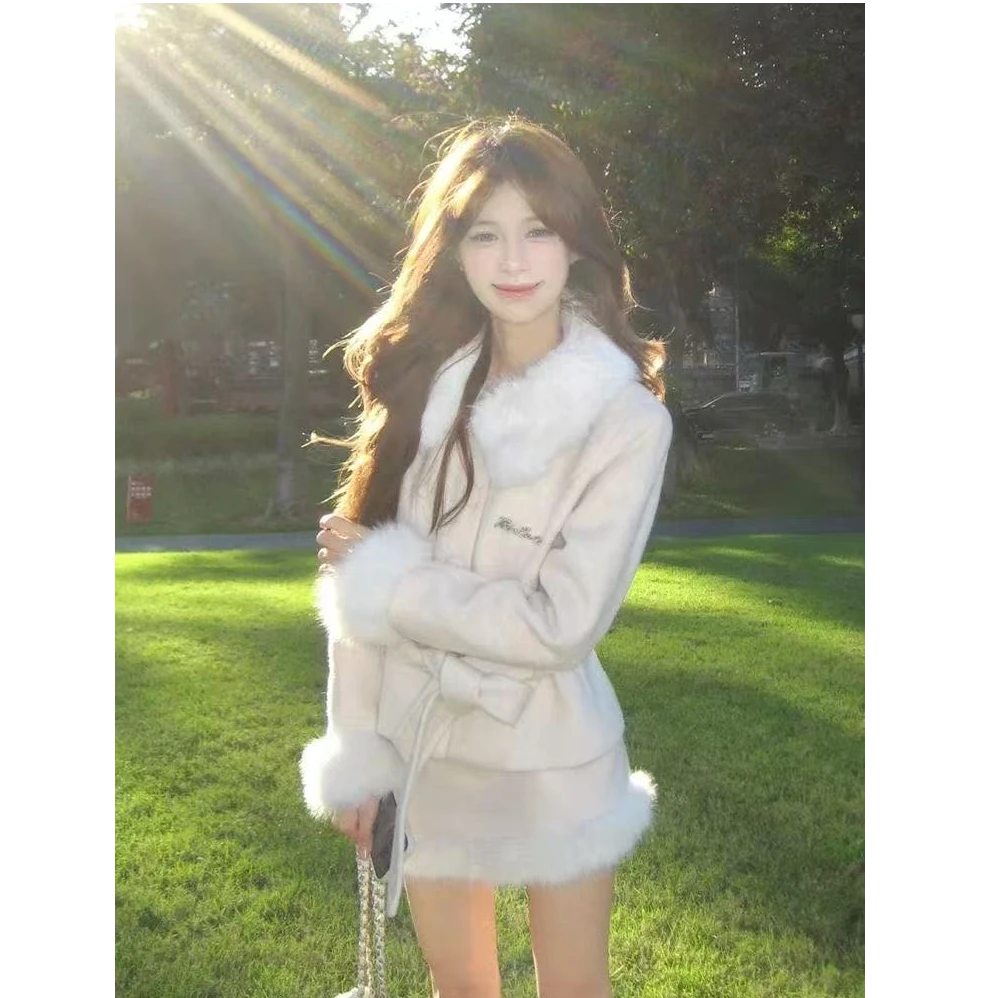 铃兰与粉雪山 系带毛茸茸毛呢外套包臀裙秋冬新款气质套装女