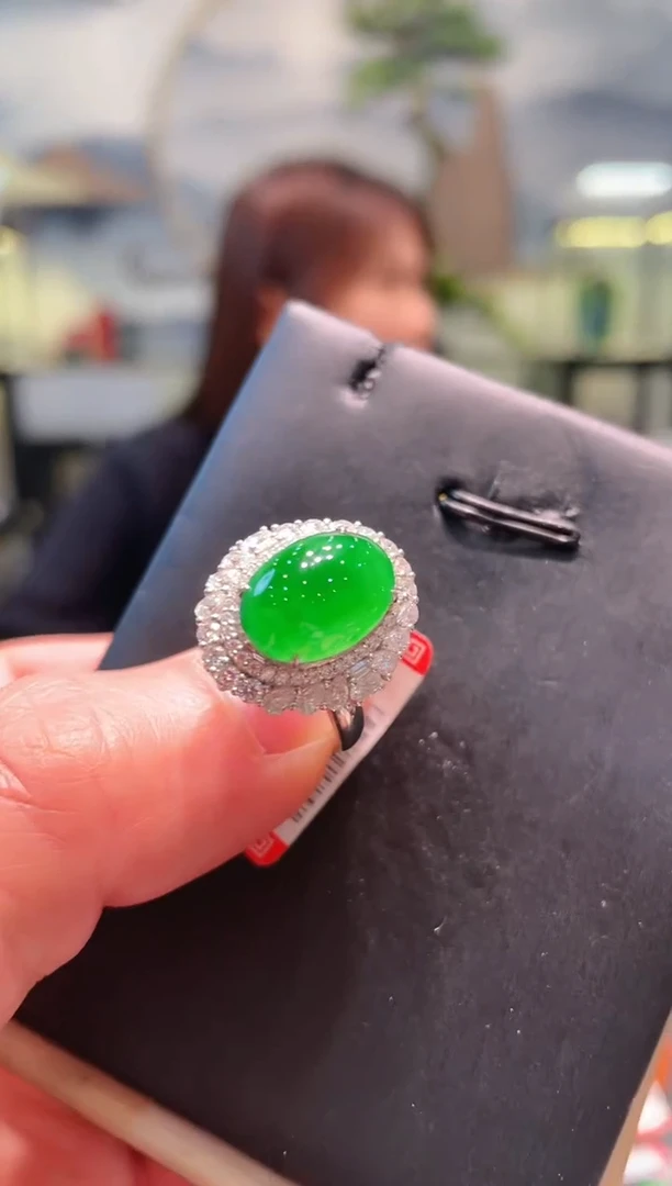 【闪购商品】翡翠颈饰18K金镶嵌A80两用